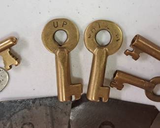 Railroad keys
