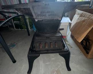 Antique Cast Iron Atlanta Stove Works No 8