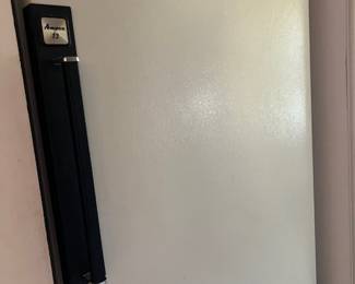 Freezer (Amana 13)
