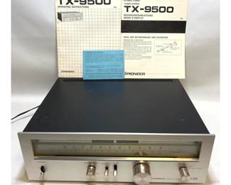 Lot 1662 Pioneer TX 9500 Stereo Tuner