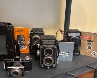 Kodak, Rolleicord, Ciro-Flex vintage cameras 