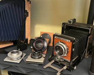 Speed graphic and camera lenses 