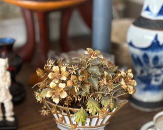 Jane Hutchinson Gotham Fleurs Des Siècles compote flowers