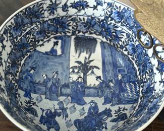 Antique Chinese bowl