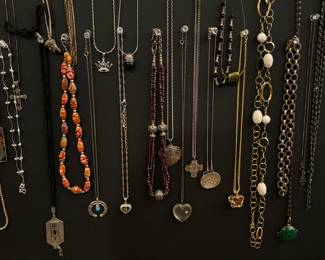 Sterling jewelry, necklaces 