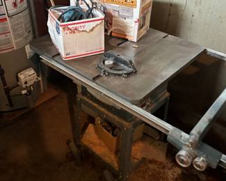 Table saw