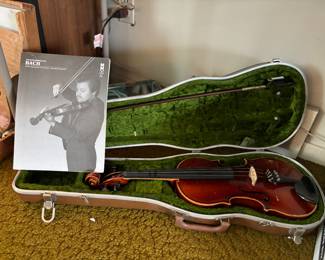 Vintage violin