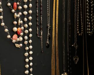 Sterling jewelry, necklaces 