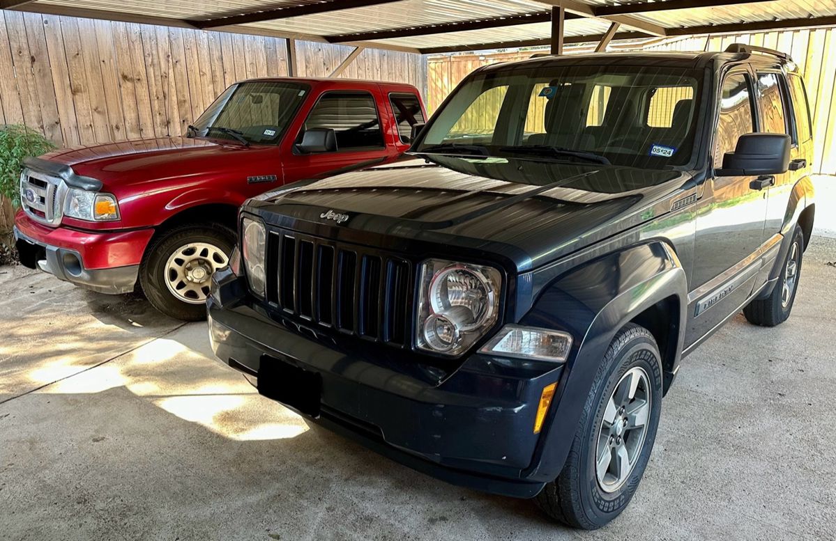 More pictures of the vehicles towards the end!! 