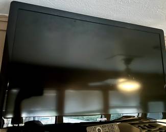Philips flat screen TV 