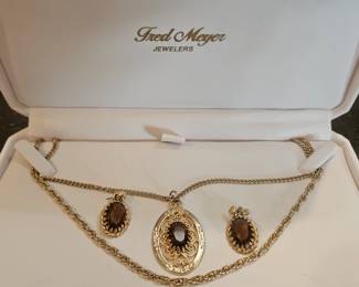 Smokey Quartz Necklace & Earrings from Fred Meyers Jewelers
