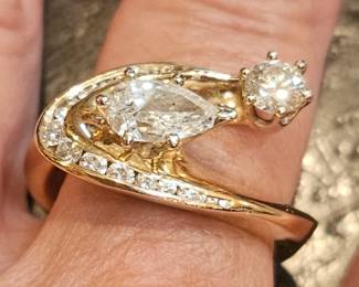 14K Gold Ring - Size 9