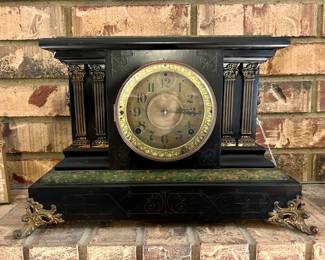 Antique mantle clock