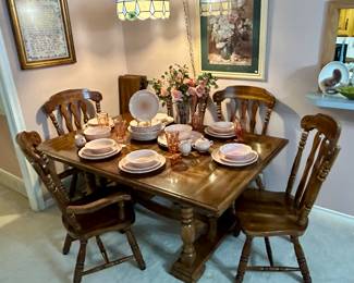 VERY NICE dining table and chairs - solid in great condition