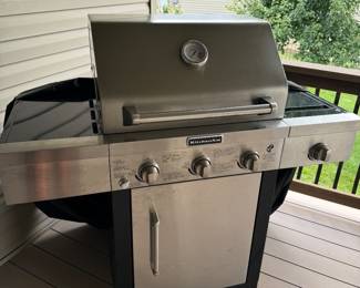 Gas grill