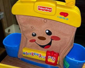2008 fisher price laugh and learn - my learning tool bag