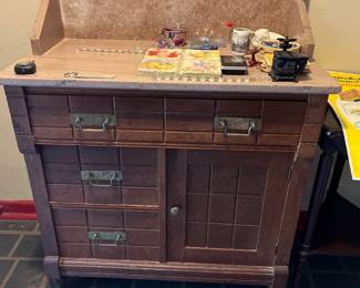Washstand; Buffet Chest of Drawers Bathroom Vanity