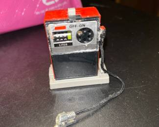 Tomy Toy Gas pump 