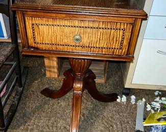 Antique Pedestal Stand Table 