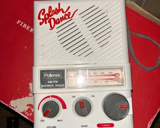 1987 Splash Dance AM/FM - Pollenex Model SR-1