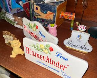 Goebel Display Plaque Lore Blumenkinder