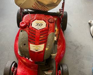 Craftsman 7hp self propelled mower 