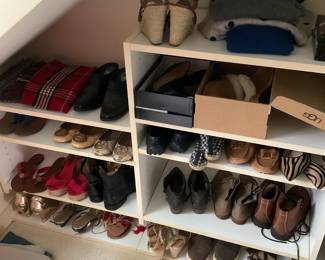 MANY SHOES MOSTLY TORY BURCH SIZE 7 1/2