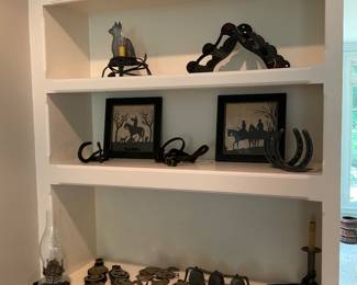 HORSE BRASS AND METAL COUNTRY HOOKS AND BELLS