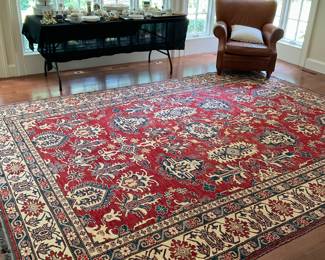 BEAUTIFUL RUGS IN THE HOUSE
