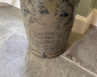 CROCK WITH CHIPPED HANDLE