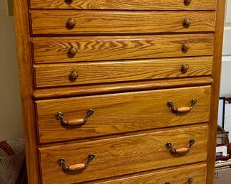 Thomasville highboy dresser