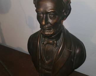 Bust of Abraham Lincoln 