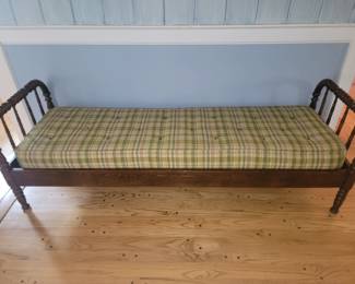 Antique Daybed 