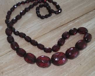 Cranberry Amber Necklace 