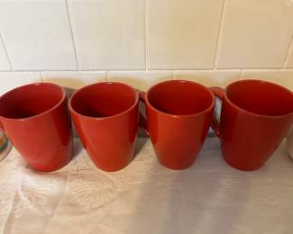 Mugs red
