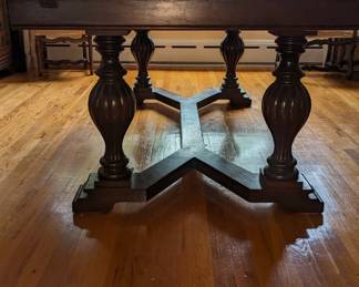 Beautifully crafted sound base with plenty of legroom.