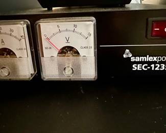 samlexpower  SEC1235M