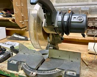 Power miter box