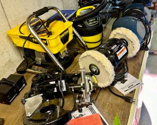 Chainsaw sharpener, grind and b uffi g wheel, paint feeder, shop vacs