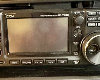 iCOM  7309 transcievet