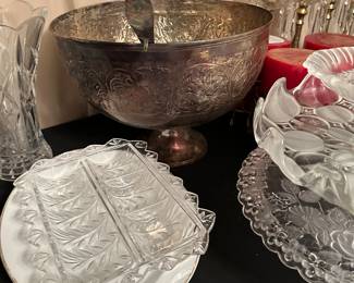 Silver plate punch bowl, crystal 