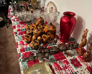 Vintage serving ware