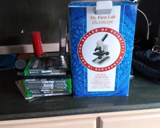 Microscope for the young one