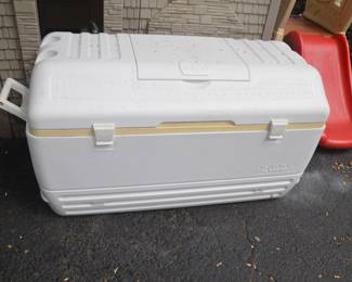 Large Cooler