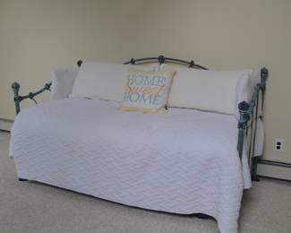 Trundle Bed
