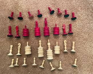 Very unique find. 19th century most likely Barleycorn bone set.