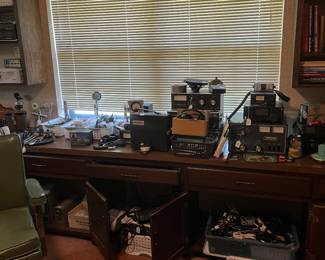 Ham equipment and desk chair