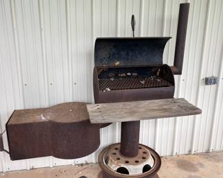 Heavy iron bbq grill