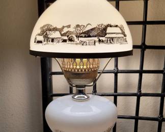 Currier & Ives lamp