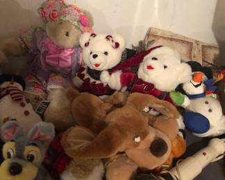 STUFFED ANIMALS